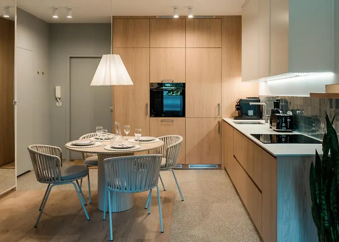 Appartement Dabrowskiego 10 *